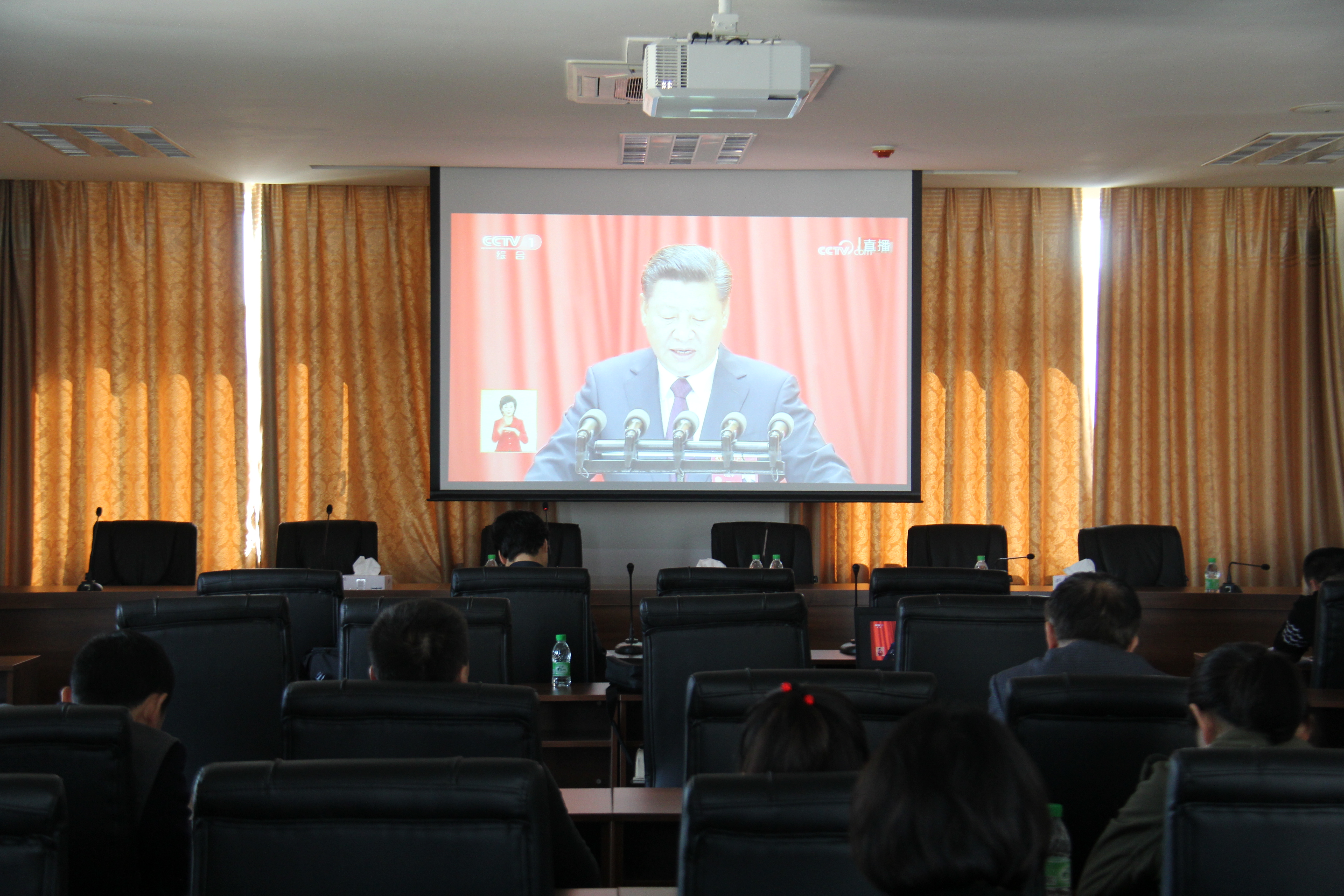 ������֯�ɲ�ְ�������տ�ʮ�Ŵ�Ļʽ